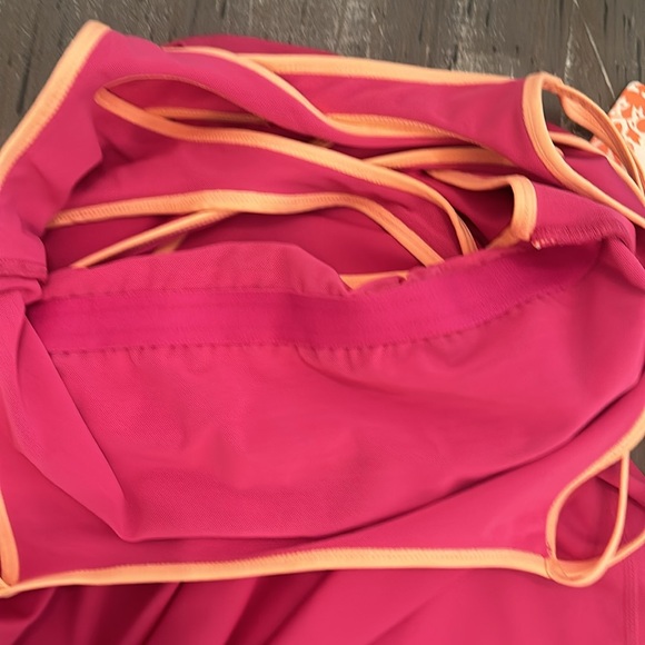 NWT Free People Movement One More Serve, sleeveless strappy back onesie - Picture 9 of 9